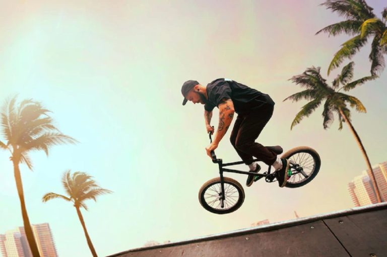 Sweat à Capuche BMX Backflip – Style Vintage Pour Femmes Et Filles, Motif Vélo Freestyle – Cadeau Pour Les Passionnées De BMX